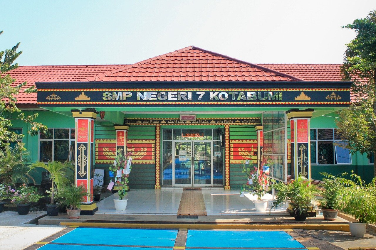 SMP NEGERI 7 KOTABUMI