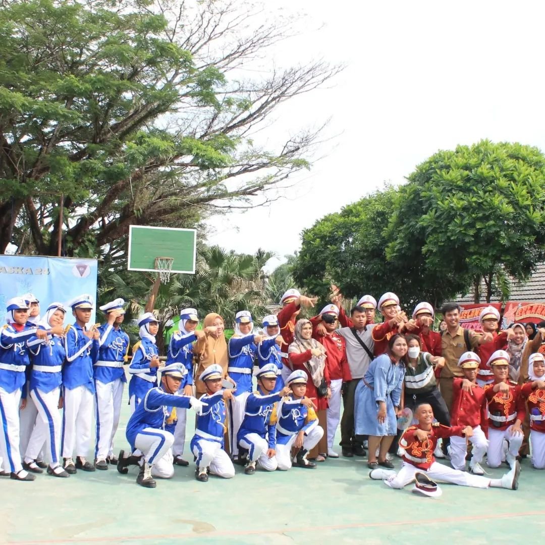 ClipDown.App_444672543_1183912646269993_2595281802277472697_n